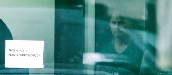 Bolsonaro comienza a cumplir su pena de 27 años de cárcel - ADN Digital