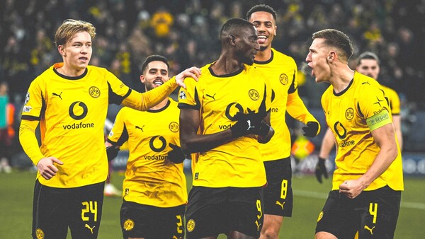 El Dortmund golea al Villarreal por la fecha 5 de Champions League