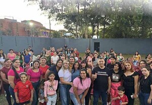 Apuestan a la capacitación laboral de mujeres en Hernandarias | DIARIO PRIMERA PLANA