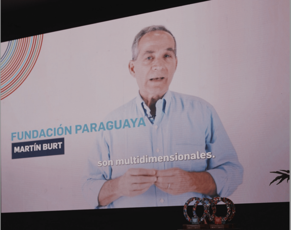 El Semáforo de Eliminación de Pobreza recibe el Premio a las Buenas Prácticas de Desarrollo Sostenible 2025