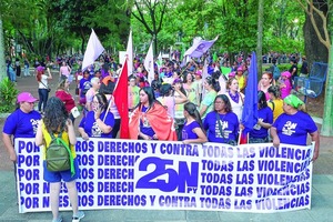 Paraguay Marchó por la Eliminación de la Violencia