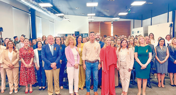 Gobierno Ratifica Apoyo a Liderazgo de las Mujeres