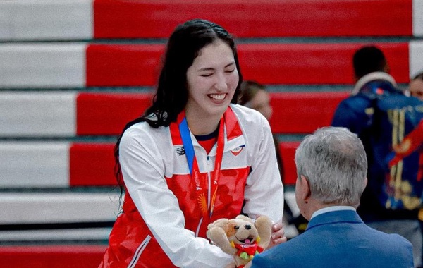 Esgrimista paraguaya gana medalla de plata en los Juegos Bolivarianos