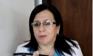 Enfermeros denuncian bloqueo policial a bus que venía a manifestación