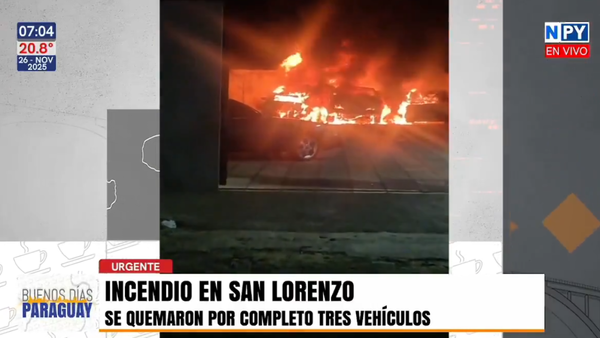 Incendio consume tres vehículos de alta gama en San Lorenzo