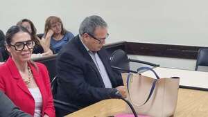 Condenan a 10 años de cárcel al comunicador Carlos Granada - Nacionales - ABC Color