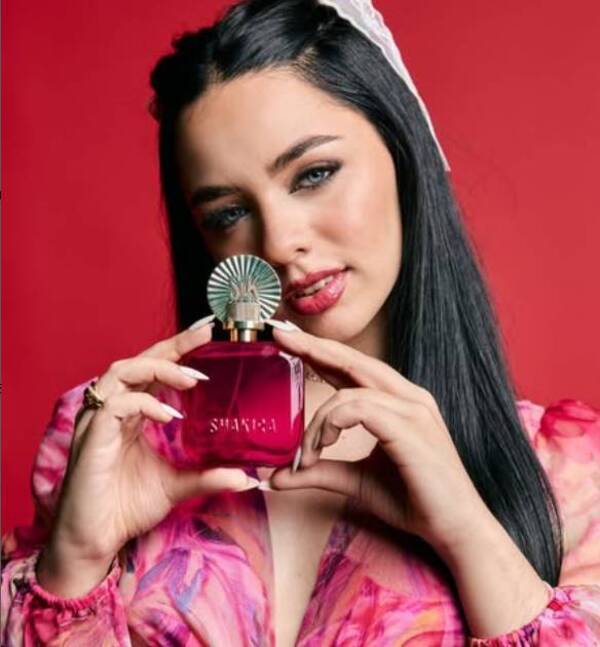 [VIDEO] Nat Aponte entrevistó a Shakira y confirmó que será su telonera