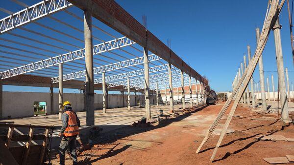 Avanza la construcción del Mercado de Abasto y el pavimentado de Eusebio Ayala en Concepción - Concepción al Día