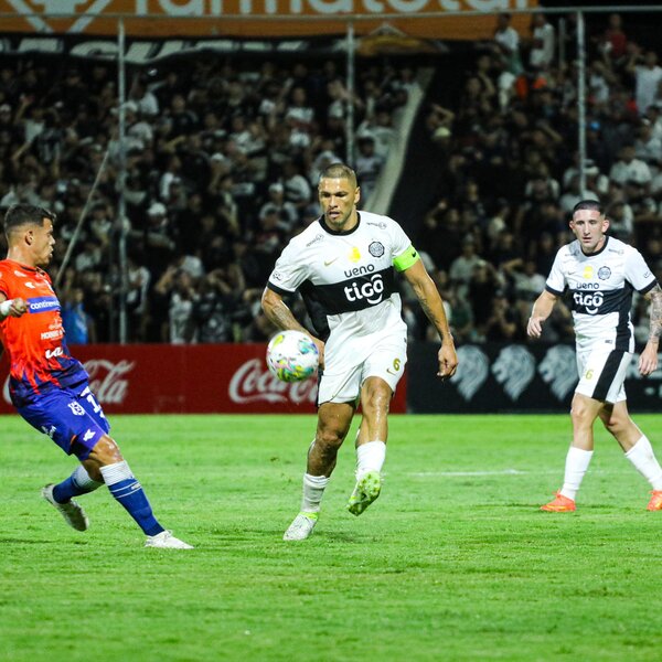 En la despedida de Ever Hugo Almeida como DT, Olimpia enfrenta al 2 de Mayo