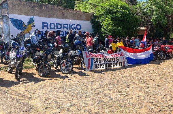 Conductores exigen extinción de causa y libertad de motobolt •