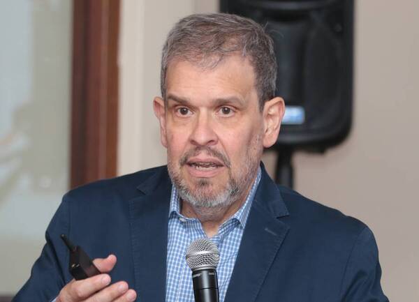 «Hay como una sensación que la economía crece pero el impacto que se tiene en la gente no se nota»