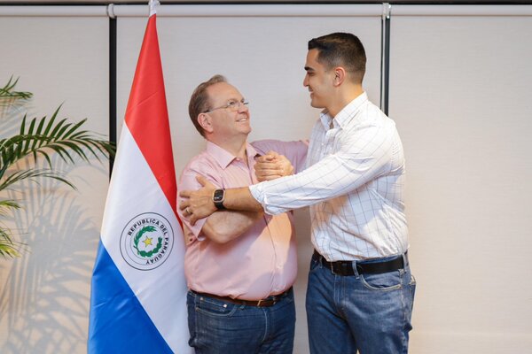 Luis Fernando Bernal confirma que Camilo Pérez será el candidato de Honor Colorado en Asunción - El Trueno