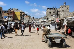 El papamóvil, listo para ser desplegado como clínica para los niños de Gaza