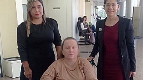 Cirujano fue condenado a 4 años de cárcel por dejar en silla de ruedas a una paciente