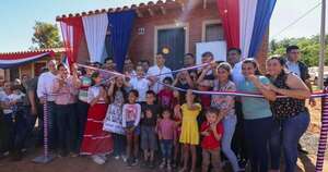 Diario HOY | Entregan 31 viviendas en Itacurubí de la Cordillera