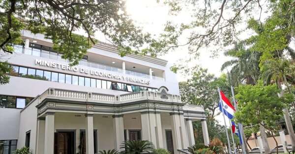 La Nación / MEF transfirió G. 3.030 millones a gobernaciones y municipios