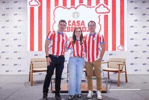 Presentación oficial de la Casa Albirroja