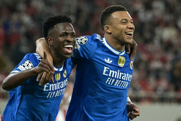 Real Madrid gana en su visita al Olympiacos con cuatro goles de Mbappé