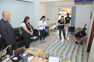 Caso María Fernanda: abogado detenido tras entrega vigilada de G. 30 millones en Coronel Oviedo - Nacionales - ABC Color