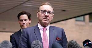 La Nación / El actor y ganador del Oscar, Kevin Spacey, enfrenta un nuevo juicio en Reino Unido