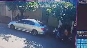 Villarrica: Motochorro roba celular a joven en pleno centro y huye en segundos - Policiales - ABC Color