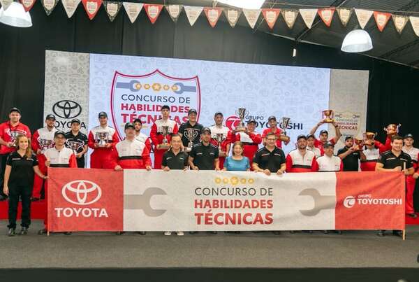 Colaboradores de Toyotoshi en  concurso de habilidades - Empresariales - ABC Color