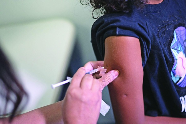 Brasil Aprueba Vacuna de Dosis Única contra Dengue