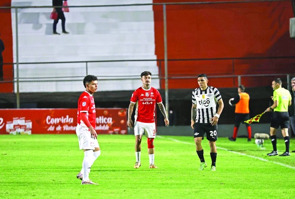 General Caballero Visita a Libertad en Antesala de Copa
