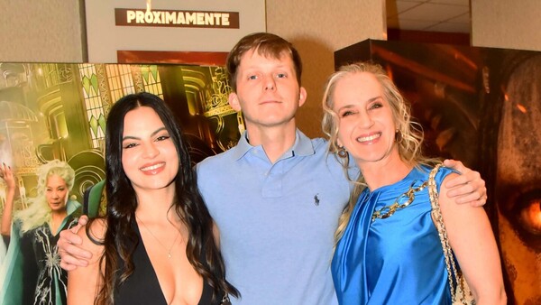 El preestreno de la película Guerra oculta