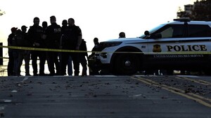 Trump denuncia un "acto de terror" tras los disparos contra dos guardias nacionales en Washington