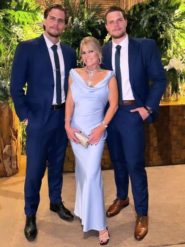 Alejandra Prayones celebra los 28 años de sus gemelos Iván y Axel - Gente - ABC Color