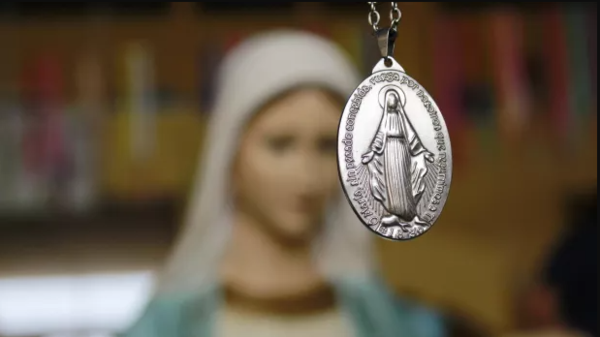 La Iglesia recuerda hoy la aparición de la Medalla Milagrosa