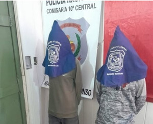 Popular / Caen dos colombianos usureros, uno intentó sobornar a un policía