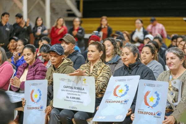 Programa Tenonderâ llega a más de 7.000 familias con Gs. 28.500 millones de capital semilla entregados - Noticiero Paraguay