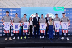 CARDIF celebra el egreso de su primera promoción de bachilleres en una jornada histórica para la formación integral