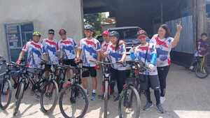 Pedalearán en total 1.400 km hasta Caacupé