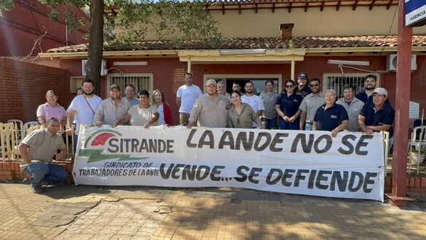 Paro de funcionarios de la ANDE a nivel nacional - Concepción al Día