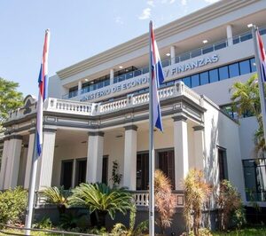 Realizan última subasta de bonos en guaraníes del año en el mercado local