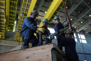 Plan de Modernización de Unidades de Generadoras de Yacyretá continúa con paso firme