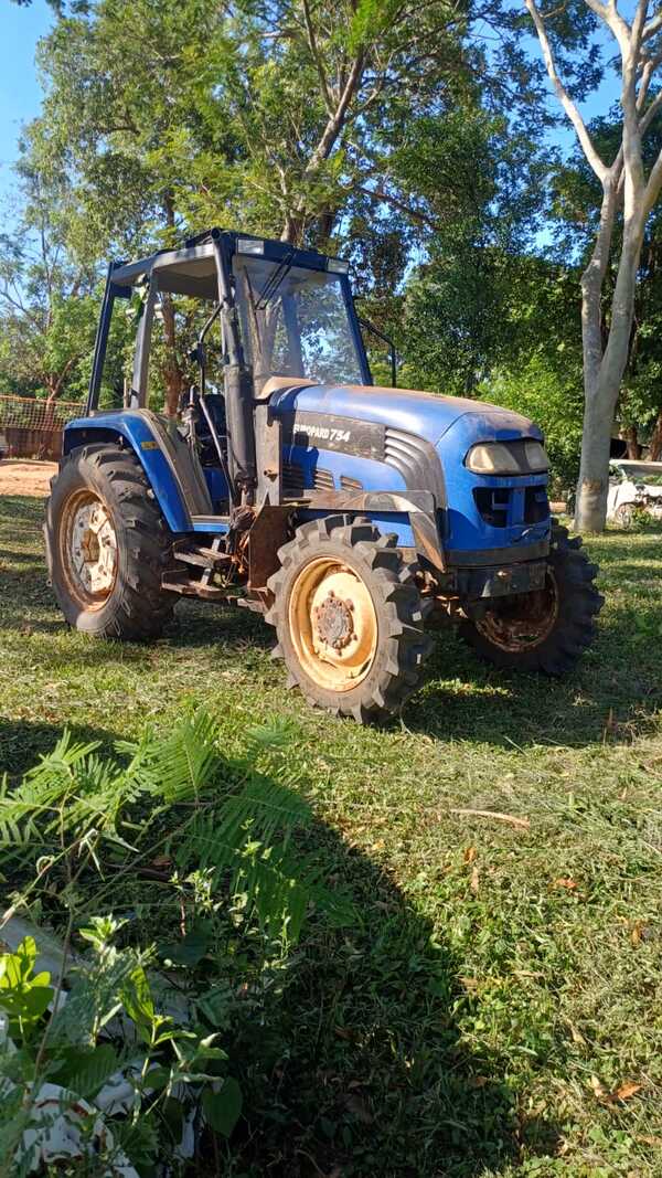 Recuperan tractor denunciado como hurtado en Jhugua Ocampo - Concepción al Día