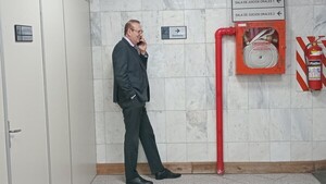 Erico Galeano sale de bancada por problemas con Chase