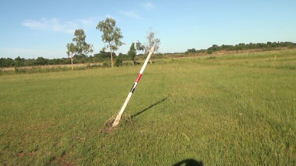 Insólito hurto en Cambyretá: sustraen parte de un arco de la cancha del Club Teniente Morales