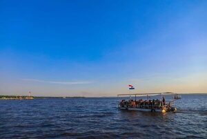 SENATUR presentó argumentos en favor de declaración de feriados al Presidente