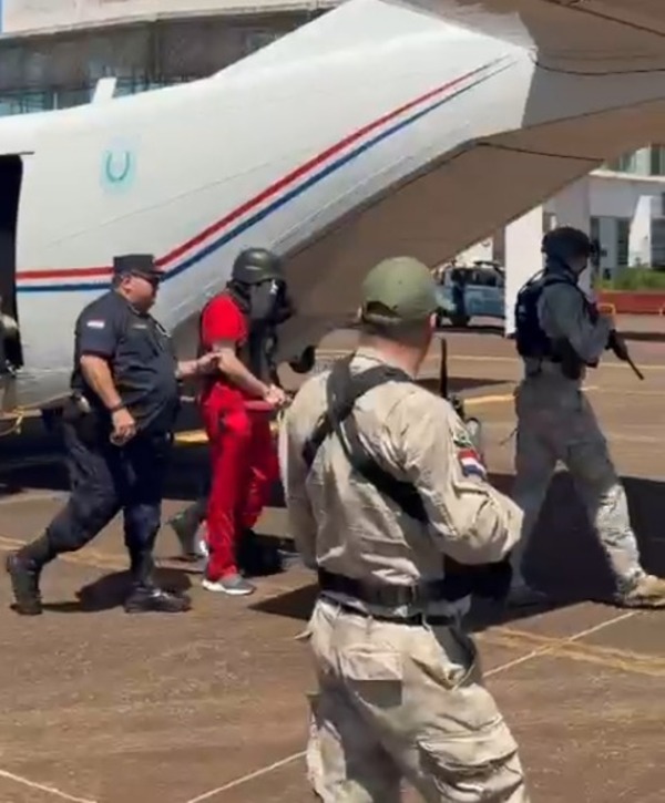 Trasladan nuevamente a “Tío Rico” al penal de Minga Guazú - trece