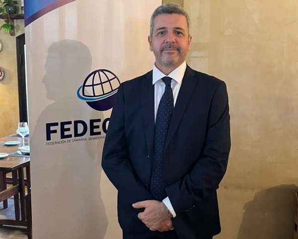 Fedecapy analiza comercio binacional en almuerzo con embajadores