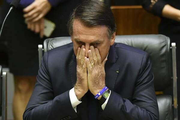Bolsonaro pierde el cargo y el salario de su partido por la condena a prisión - Mundo - ABC Color