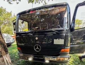 Fiscalía intercepta camión con madera extraída de Reserva Mbaracayú  - Policiales - ABC Color