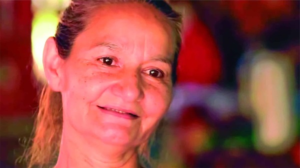 Ña Justina: Cambiar el Carácter Vence la Pobreza