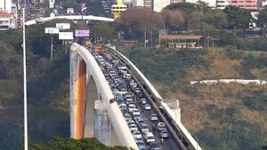 Feriado del 26: Paraguay moverá USD 155 millones - El Trueno