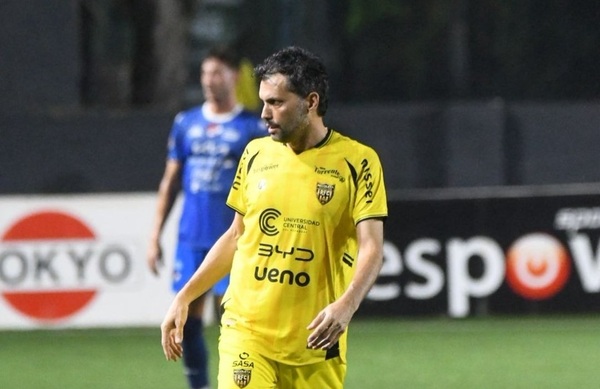 El más longevo: presidente de Recoleta debutó con 51 años en Primera